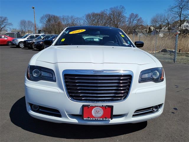 2013 Chrysler 300 S, available for sale in Stratford, Connecticut | Wiz Leasing Inc. Stratford, Connecticut 2013 Chrysler 300 S, available for sale in Stratford, Connecticut | Wiz Leasing Inc. Stratford, Connecticut