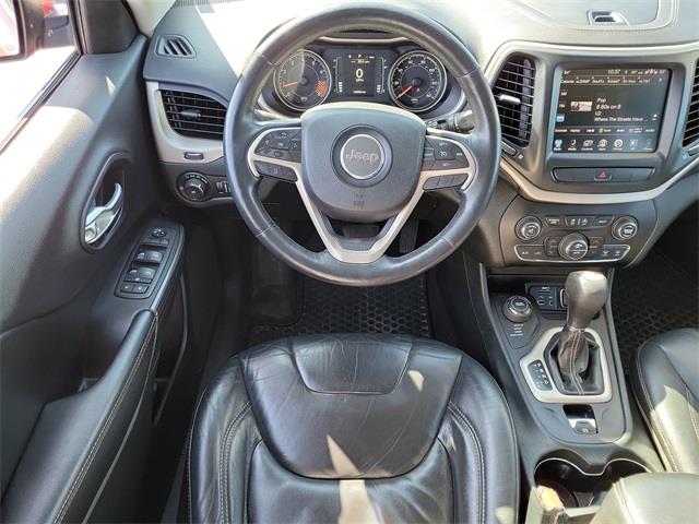 2015 Jeep Cherokee Latitude, available for sale in Stratford, Connecticut | Wiz Leasing Inc. Stratford, Connecticut 2015 Jeep Cherokee Latitude, available for sale in Stratford, Connecticut | Wiz Leasing Inc. Stratford, Connecticut