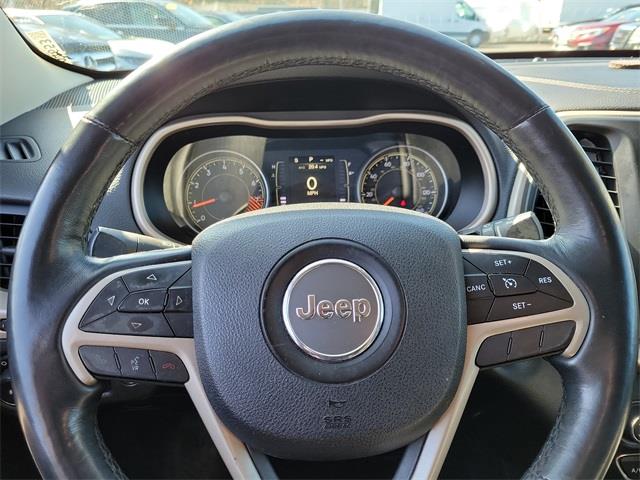 2015 Jeep Cherokee Latitude, available for sale in Stratford, Connecticut | Wiz Leasing Inc. Stratford, Connecticut 2015 Jeep Cherokee Latitude, available for sale in Stratford, Connecticut | Wiz Leasing Inc. Stratford, Connecticut