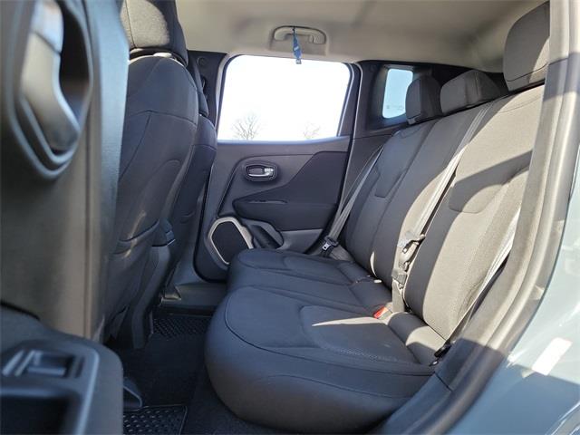 2017 Jeep Renegade Latitude, available for sale in Stratford, Connecticut | Wiz Leasing Inc. Stratford, Connecticut 2017 Jeep Renegade Latitude, available for sale in Stratford, Connecticut | Wiz Leasing Inc. Stratford, Connecticut