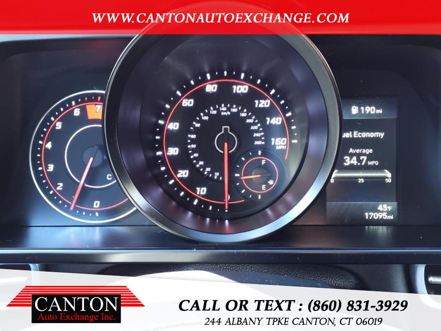 2022 Hyundai Elantra SEL, available for sale in Canton, Connecticut | Canton Auto Exchange. Canton, Connecticut 2022 Hyundai Elantra SEL, available for sale in Canton, Connecticut | Canton Auto Exchange. Canton, Connecticut