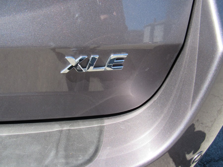 2014 Toyota Sienna XLE, available for sale in Worcester, Massachusetts | Hilario's Auto Sales Inc.. Worcester, Massachusetts 2014 Toyota Sienna XLE, available for sale in Worcester, Massachusetts | Hilario's Auto Sales Inc.. Worcester, Massachusetts