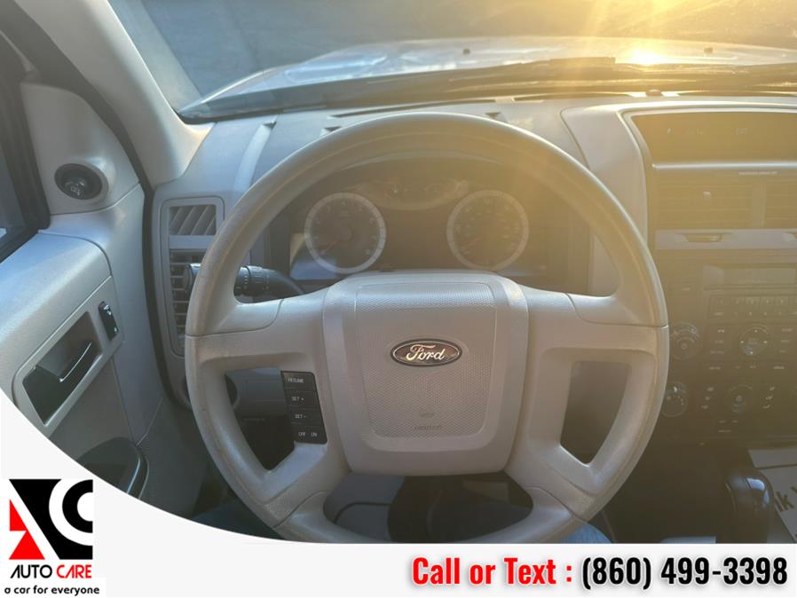 2009 Ford Escape 4WD 4dr I4 Auto XLS, available for sale in Vernon , Connecticut | Auto Care Motors. Vernon , Connecticut 2009 Ford Escape 4WD 4dr I4 Auto XLS, available for sale in Vernon , Connecticut | Auto Care Motors. Vernon , Connecticut