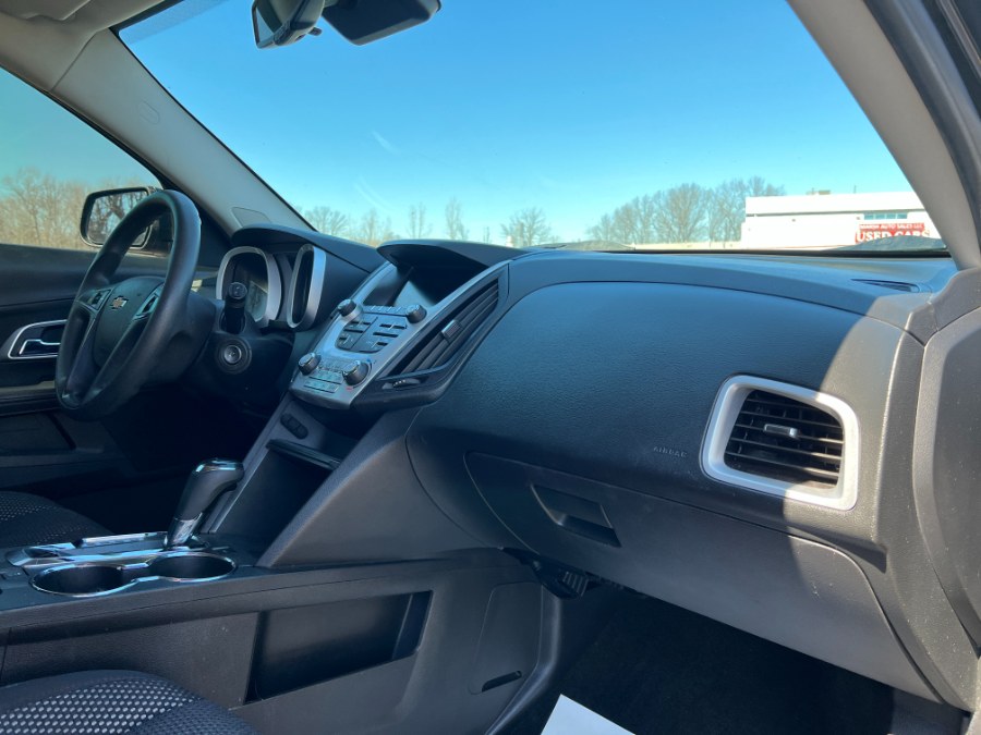 2017 Chevrolet Equinox FWD 4dr LS, available for sale in Ortonville, Michigan | Marsh Auto Sales LLC. Ortonville, Michigan 2017 Chevrolet Equinox FWD 4dr LS, available for sale in Ortonville, Michigan | Marsh Auto Sales LLC. Ortonville, Michigan