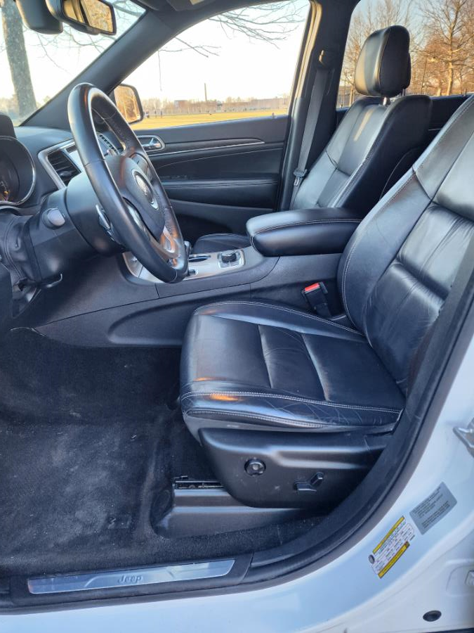 2015 Jeep Grand Cherokee 4WD 4dr Limited, available for sale in Springfield, Massachusetts | Fast Lane Auto Sales & Service, Inc. . Springfield, Massachusetts 2015 Jeep Grand Cherokee 4WD 4dr Limited, available for sale in Springfield, Massachusetts | Fast Lane Auto Sales & Service, Inc. . Springfield, Massachusetts