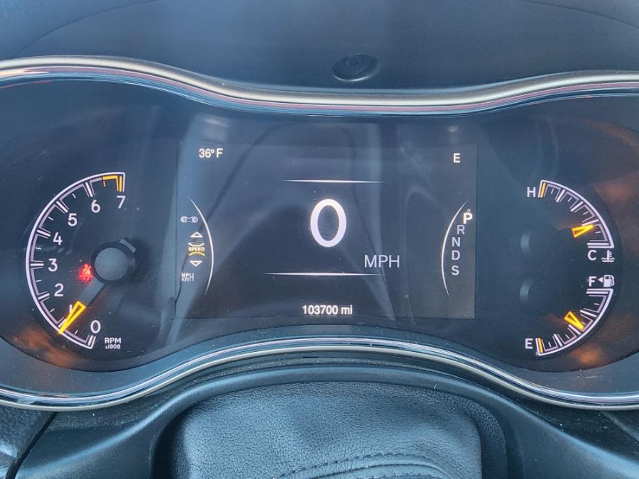 2015 Jeep Grand Cherokee 4WD 4dr Limited, available for sale in Springfield, Massachusetts | Fast Lane Auto Sales & Service, Inc. . Springfield, Massachusetts 2015 Jeep Grand Cherokee 4WD 4dr Limited, available for sale in Springfield, Massachusetts | Fast Lane Auto Sales & Service, Inc. . Springfield, Massachusetts