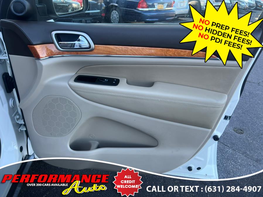 2011 Jeep Grand Cherokee 4WD 4dr Overland, available for sale in Bohemia, New York | Performance Auto Inc. Bohemia, New York 2011 Jeep Grand Cherokee 4WD 4dr Overland, available for sale in Bohemia, New York | Performance Auto Inc. Bohemia, New York