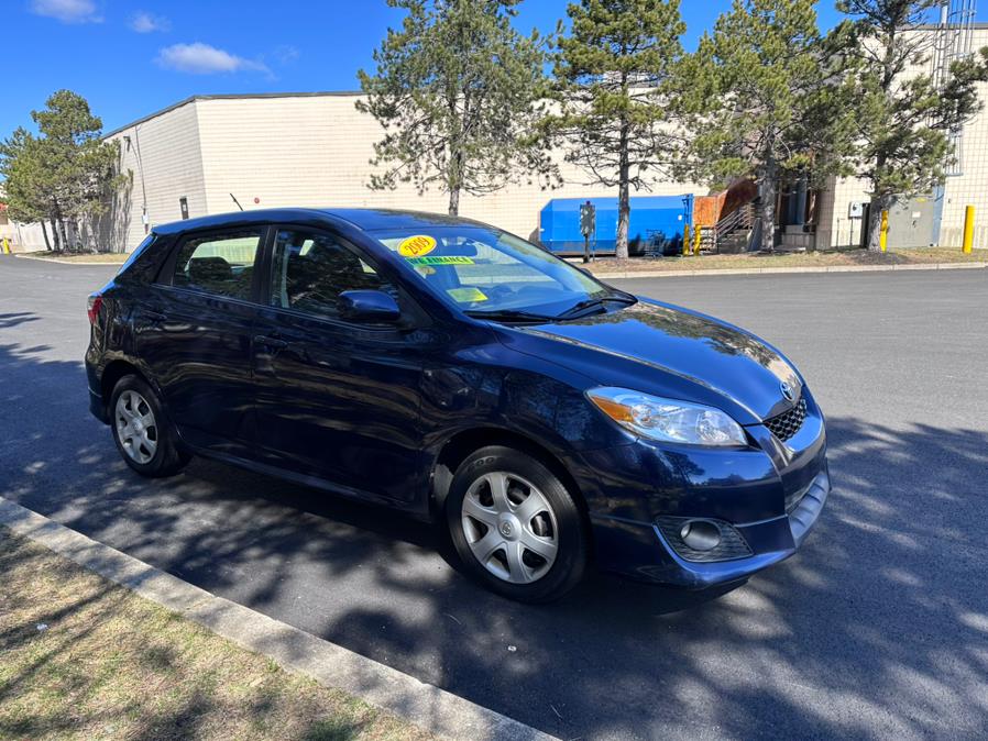 2009 Toyota Matrix 5dr Wgn Auto S AWD, available for sale in Revere, Massachusetts | Wonderland Auto. Revere, Massachusetts 2009 Toyota Matrix 5dr Wgn Auto S AWD, available for sale in Revere, Massachusetts | Wonderland Auto. Revere, Massachusetts