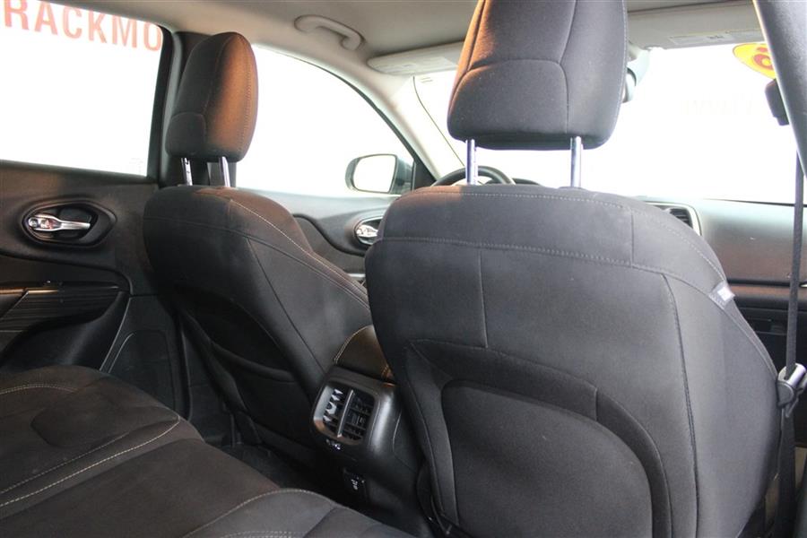 2016 Jeep Cherokee LATITUDE, available for sale in Paterson, New Jersey | Fast Track Motors. Paterson, New Jersey 2016 Jeep Cherokee LATITUDE, available for sale in Paterson, New Jersey | Fast Track Motors. Paterson, New Jersey