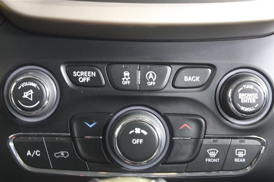 2016 Jeep Cherokee LATITUDE, available for sale in Paterson, New Jersey | Fast Track Motors. Paterson, New Jersey 2016 Jeep Cherokee LATITUDE, available for sale in Paterson, New Jersey | Fast Track Motors. Paterson, New Jersey