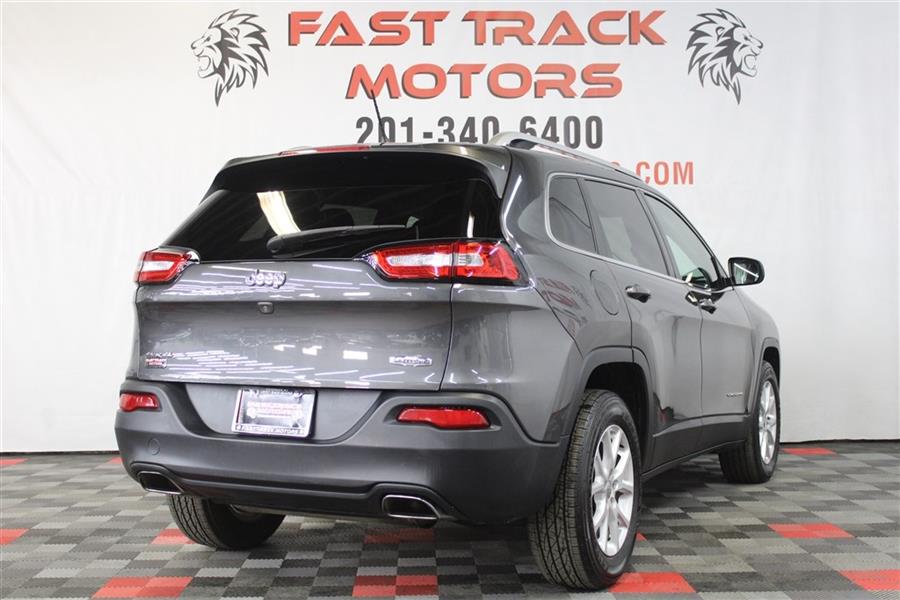 2016 Jeep Cherokee LATITUDE, available for sale in Paterson, New Jersey | Fast Track Motors. Paterson, New Jersey 2016 Jeep Cherokee LATITUDE, available for sale in Paterson, New Jersey | Fast Track Motors. Paterson, New Jersey