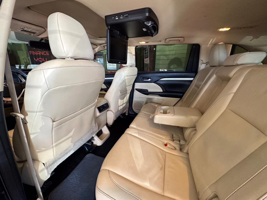 2015 Toyota Highlander AWD 4dr V6 XLE (Natl), available for sale in West Hartford, Connecticut | AutoMax. West Hartford, Connecticut 2015 Toyota Highlander AWD 4dr V6 XLE (Natl), available for sale in West Hartford, Connecticut | AutoMax. West Hartford, Connecticut