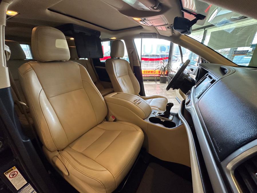 2015 Toyota Highlander AWD 4dr V6 XLE (Natl), available for sale in West Hartford, Connecticut | AutoMax. West Hartford, Connecticut 2015 Toyota Highlander AWD 4dr V6 XLE (Natl), available for sale in West Hartford, Connecticut | AutoMax. West Hartford, Connecticut