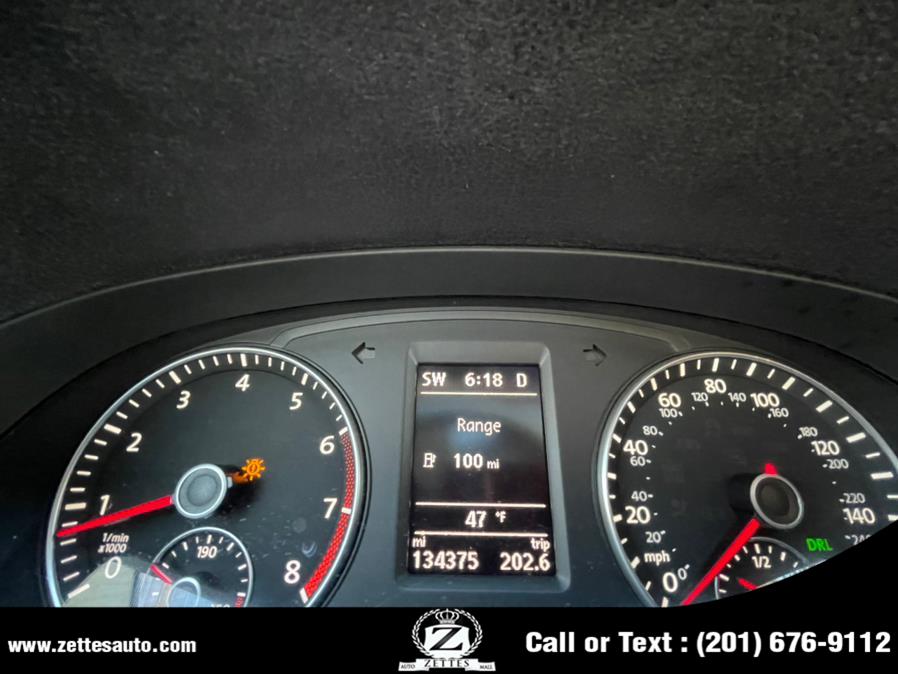 2015 Volkswagen Passat 4dr Sdn 1.8T Auto SE w/Sunroof & Nav PZEV, available for sale in Jersey City, New Jersey | Zettes Auto Mall. Jersey City, New Jersey 2015 Volkswagen Passat 4dr Sdn 1.8T Auto SE w/Sunroof & Nav PZEV, available for sale in Jersey City, New Jersey | Zettes Auto Mall. Jersey City, New Jersey