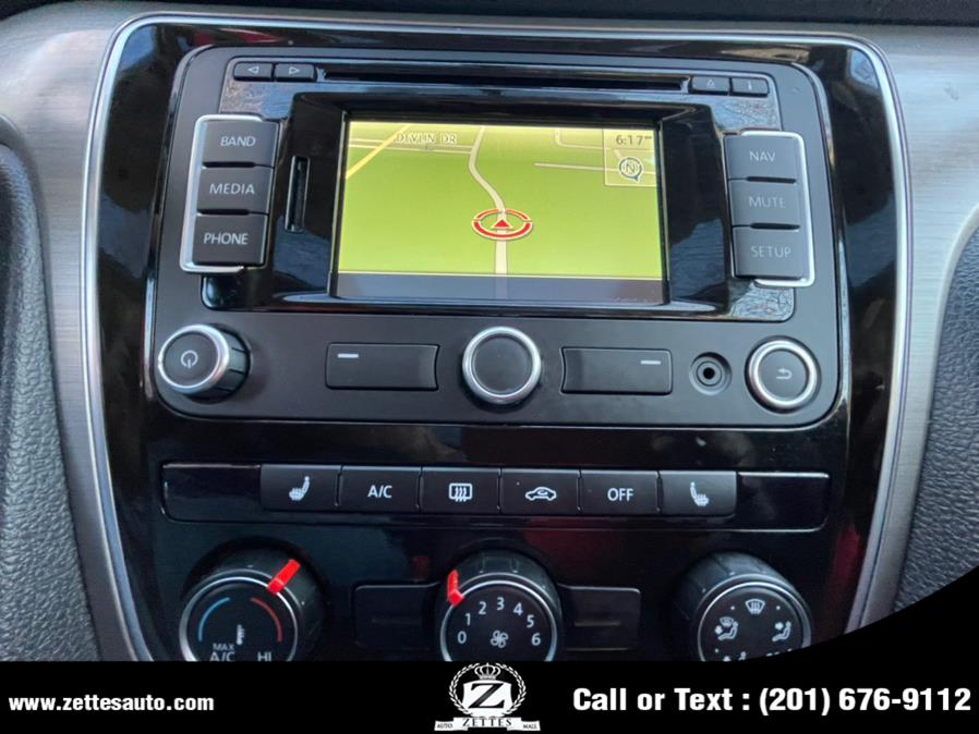 2015 Volkswagen Passat 4dr Sdn 1.8T Auto SE w/Sunroof & Nav PZEV, available for sale in Jersey City, New Jersey | Zettes Auto Mall. Jersey City, New Jersey 2015 Volkswagen Passat 4dr Sdn 1.8T Auto SE w/Sunroof & Nav PZEV, available for sale in Jersey City, New Jersey | Zettes Auto Mall. Jersey City, New Jersey