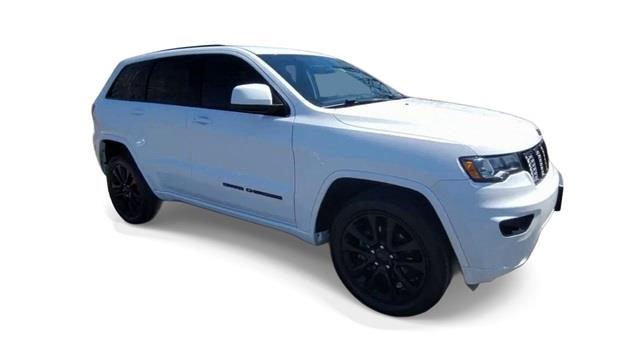 2018 Jeep Grand Cherokee Altitude, available for sale in Avon, Connecticut | Sullivan Automotive Group. Avon, Connecticut 2018 Jeep Grand Cherokee Altitude, available for sale in Avon, Connecticut | Sullivan Automotive Group. Avon, Connecticut