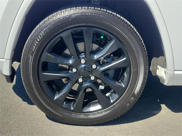 2018 Jeep Grand Cherokee Altitude, available for sale in Avon, Connecticut | Sullivan Automotive Group. Avon, Connecticut 2018 Jeep Grand Cherokee Altitude, available for sale in Avon, Connecticut | Sullivan Automotive Group. Avon, Connecticut
