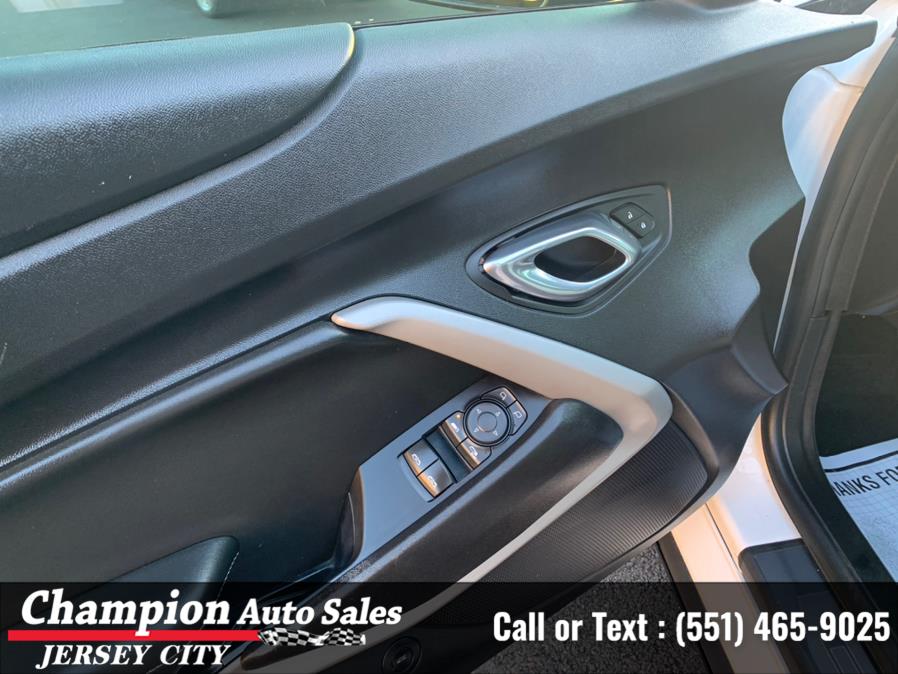 2020 Chevrolet Camaro 2dr Conv 1SS, available for sale in Jersey City, New Jersey | Champion Auto Sales of JC. Jersey City, New Jersey 2020 Chevrolet Camaro 2dr Conv 1SS, available for sale in Jersey City, New Jersey | Champion Auto Sales of JC. Jersey City, New Jersey