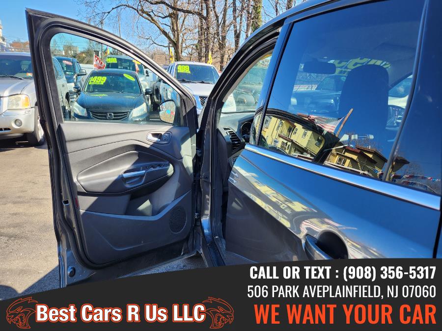 2019 Ford Escape SE FWD, available for sale in Plainfield, New Jersey | Best Cars R Us LLC. Plainfield, New Jersey 2019 Ford Escape SE FWD, available for sale in Plainfield, New Jersey | Best Cars R Us LLC. Plainfield, New Jersey