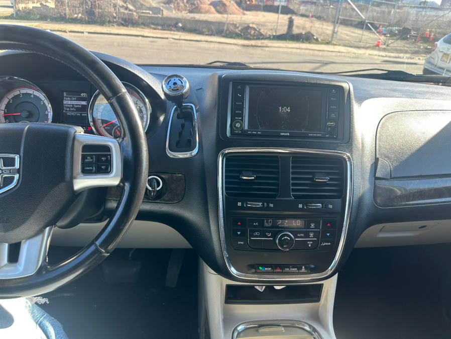 Dodge Grand Caravan 2011 in Paterson, Totowa, Hawthorne, Glen Rock NJ