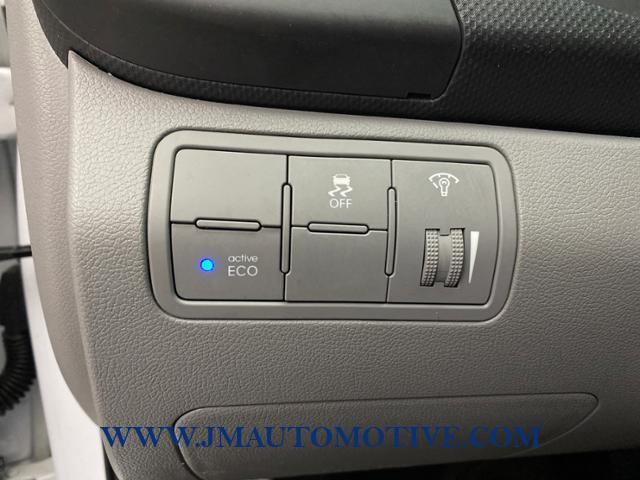 2017 Hyundai Accent Value Edition Sedan Auto, available for sale in Naugatuck, Connecticut | J&M Automotive Sls&Svc LLC. Naugatuck, Connecticut 2017 Hyundai Accent Value Edition Sedan Auto, available for sale in Naugatuck, Connecticut | J&M Automotive Sls&Svc LLC. Naugatuck, Connecticut