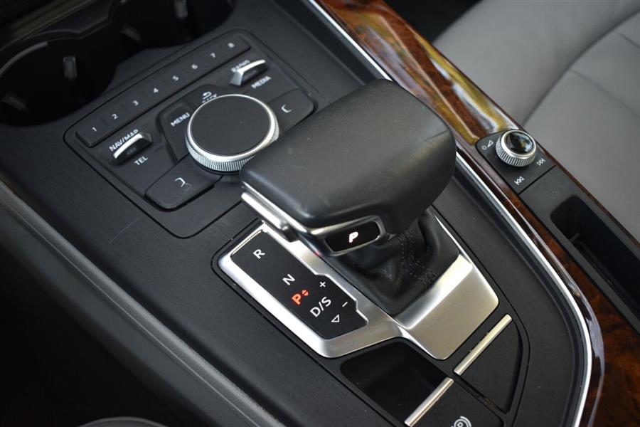 2019 Audi A4 2.0T quattro Premium AWD 4dr Sedan, available for sale in Great Neck, New York | Camy Cars. Great Neck, New York 2019 Audi A4 2.0T quattro Premium AWD 4dr Sedan, available for sale in Great Neck, New York | Camy Cars. Great Neck, New York