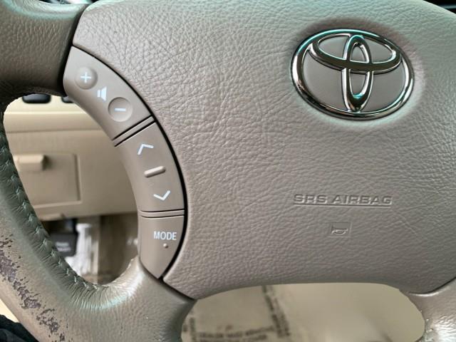 2007 Toyota Highlander Limited w/3rd Row, available for sale in Forestville, Maryland | Valentine Motor Company. Forestville, Maryland 2007 Toyota Highlander Limited w/3rd Row, available for sale in Forestville, Maryland | Valentine Motor Company. Forestville, Maryland