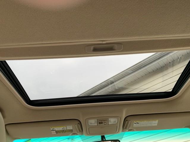 2007 Toyota Highlander Limited w/3rd Row, available for sale in Forestville, Maryland | Valentine Motor Company. Forestville, Maryland 2007 Toyota Highlander Limited w/3rd Row, available for sale in Forestville, Maryland | Valentine Motor Company. Forestville, Maryland