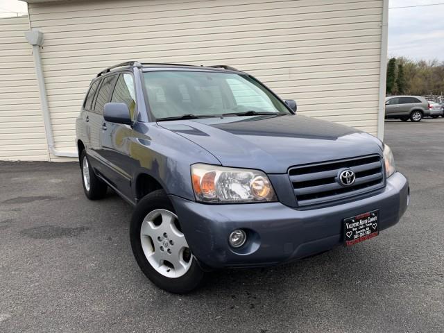 2007 Toyota Highlander Limited w/3rd Row, available for sale in Forestville, Maryland | Valentine Motor Company. Forestville, Maryland 2007 Toyota Highlander Limited w/3rd Row, available for sale in Forestville, Maryland | Valentine Motor Company. Forestville, Maryland