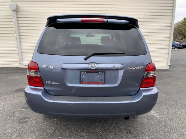 2007 Toyota Highlander Limited w/3rd Row, available for sale in Forestville, Maryland | Valentine Motor Company. Forestville, Maryland 2007 Toyota Highlander Limited w/3rd Row, available for sale in Forestville, Maryland | Valentine Motor Company. Forestville, Maryland