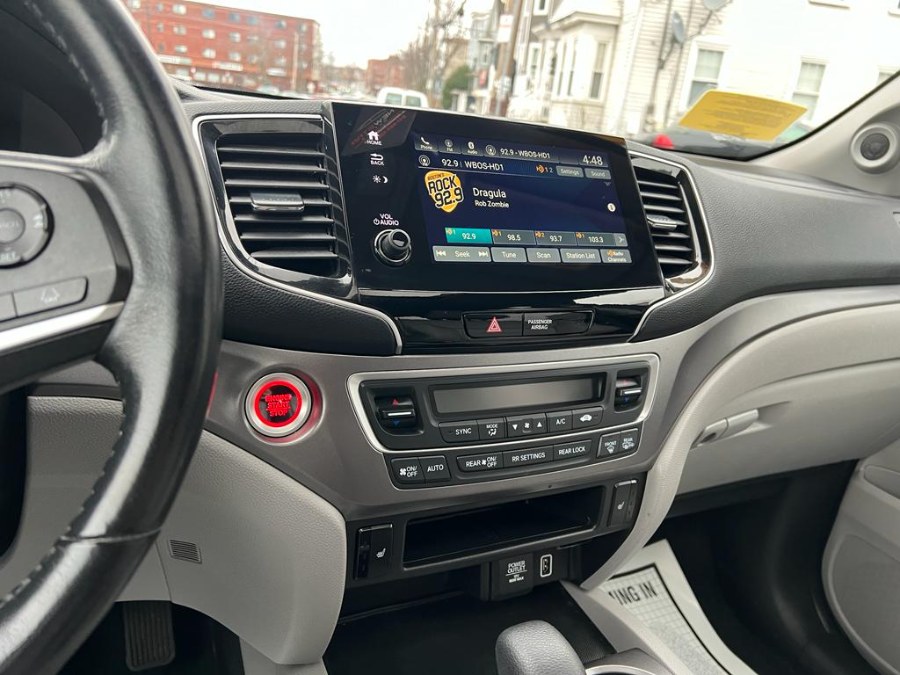 2019 Honda Pilot EX-L AWD, available for sale in Peabody, Massachusetts | New Star Motors. Peabody, Massachusetts 2019 Honda Pilot EX-L AWD, available for sale in Peabody, Massachusetts | New Star Motors. Peabody, Massachusetts