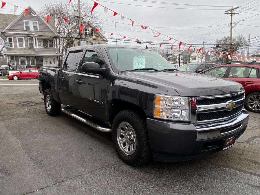 2011 Chevrolet Silverado 1500 4WD Crew Cab 143.5" LS, available for sale in Bridgeport, Connecticut | CT Auto. Bridgeport, Connecticut 2011 Chevrolet Silverado 1500 4WD Crew Cab 143.5" LS, available for sale in Bridgeport, Connecticut | CT Auto. Bridgeport, Connecticut