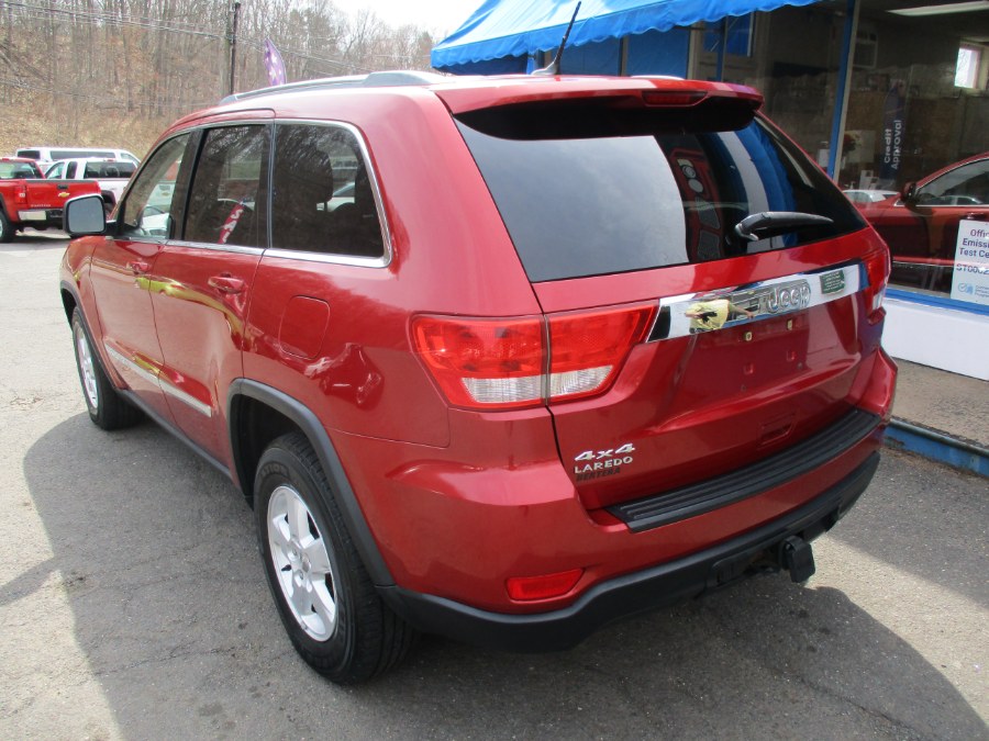 2011 Jeep Grand Cherokee 4WD 4dr Laredo X, available for sale in Meriden, Connecticut | Cos Central Auto. Meriden, Connecticut 2011 Jeep Grand Cherokee 4WD 4dr Laredo X, available for sale in Meriden, Connecticut | Cos Central Auto. Meriden, Connecticut