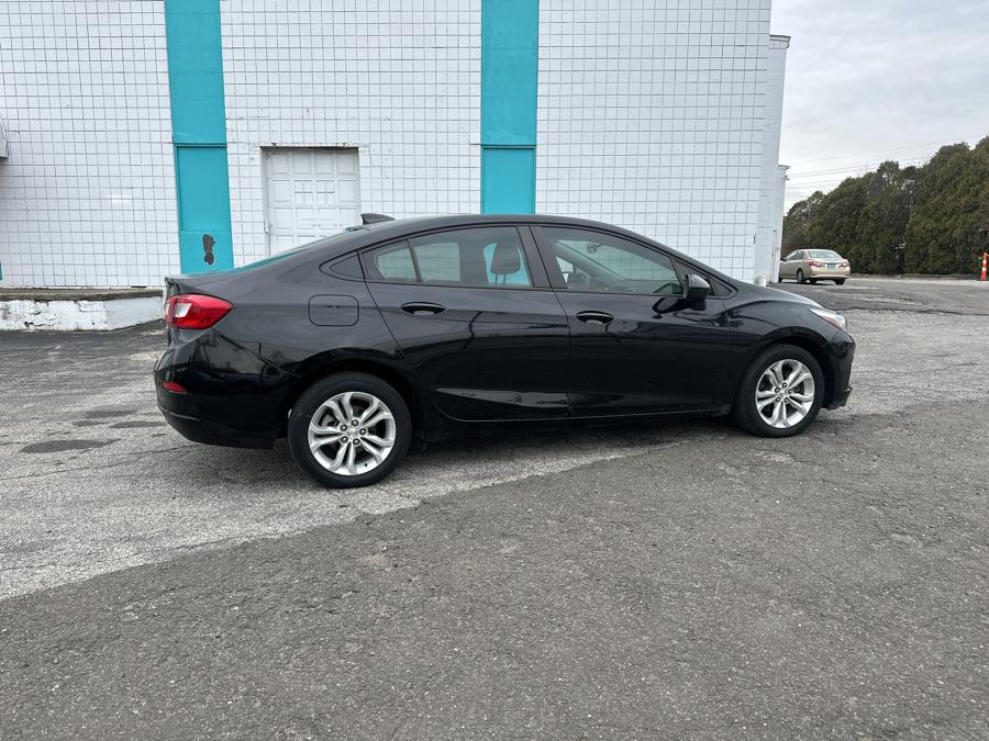 2019 Chevrolet Cruze 4dr Sdn LS, available for sale in Milford, Connecticut | Dealertown Auto Wholesalers. Milford, Connecticut 2019 Chevrolet Cruze 4dr Sdn LS, available for sale in Milford, Connecticut | Dealertown Auto Wholesalers. Milford, Connecticut