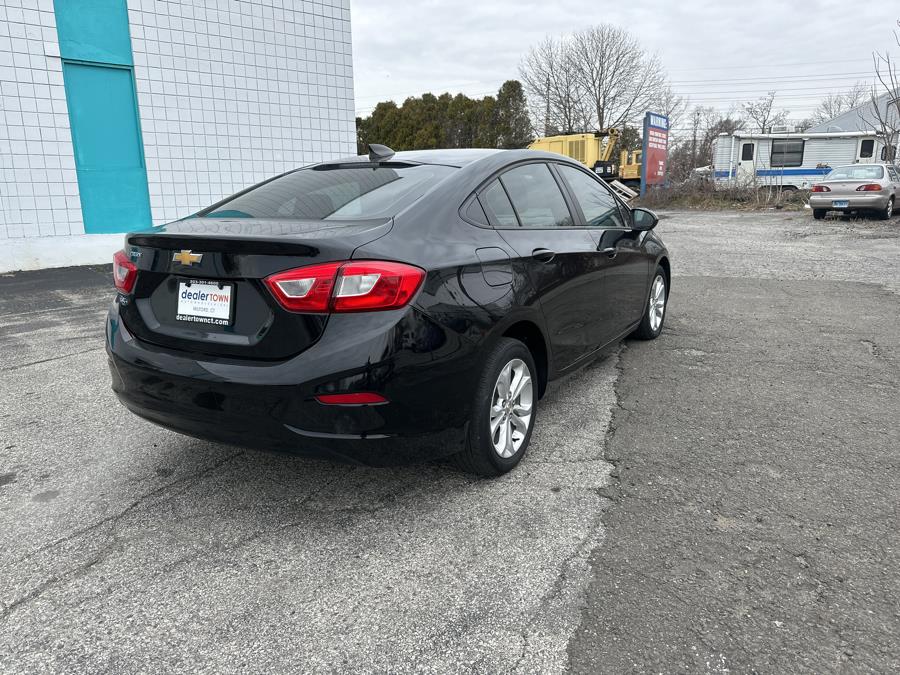 2019 Chevrolet Cruze 4dr Sdn LS, available for sale in Milford, Connecticut | Dealertown Auto Wholesalers. Milford, Connecticut 2019 Chevrolet Cruze 4dr Sdn LS, available for sale in Milford, Connecticut | Dealertown Auto Wholesalers. Milford, Connecticut