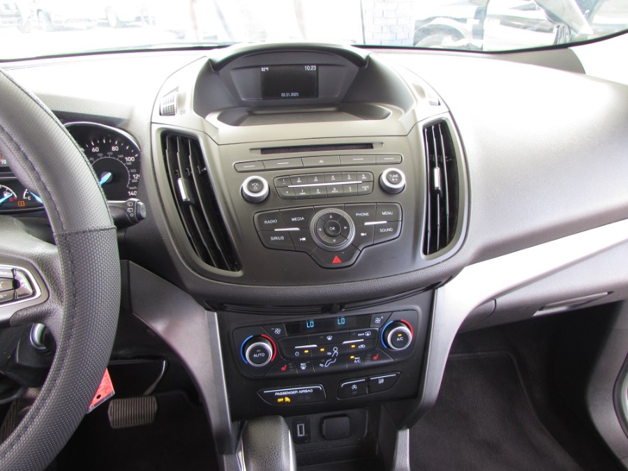 2018 Ford Escape SE FWD, available for sale in Orlando, Florida | VIP Auto Enterprise, Inc. Orlando, Florida 2018 Ford Escape SE FWD, available for sale in Orlando, Florida | VIP Auto Enterprise, Inc. Orlando, Florida