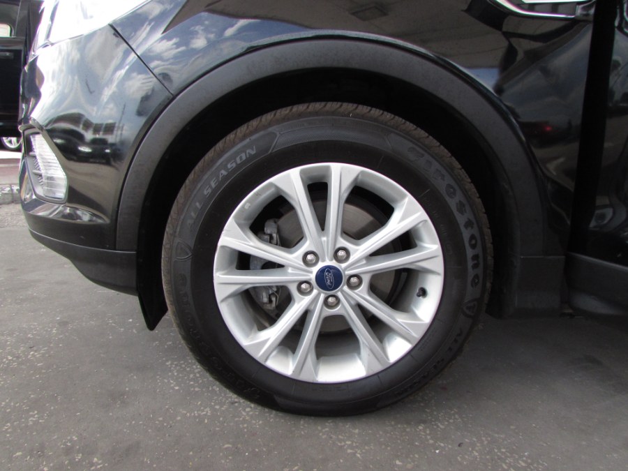 2018 Ford Escape SE FWD, available for sale in Orlando, Florida | VIP Auto Enterprise, Inc. Orlando, Florida 2018 Ford Escape SE FWD, available for sale in Orlando, Florida | VIP Auto Enterprise, Inc. Orlando, Florida