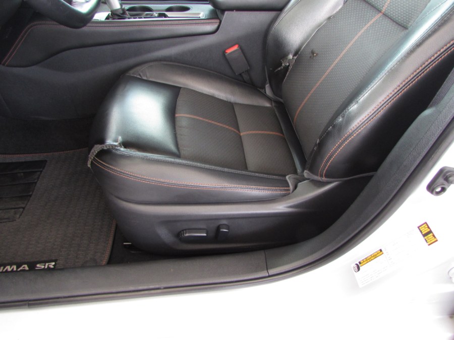 2020 Nissan Altima 2.5 SR Sedan, available for sale in Orlando, Florida | VIP Auto Enterprise, Inc. Orlando, Florida 2020 Nissan Altima 2.5 SR Sedan, available for sale in Orlando, Florida | VIP Auto Enterprise, Inc. Orlando, Florida