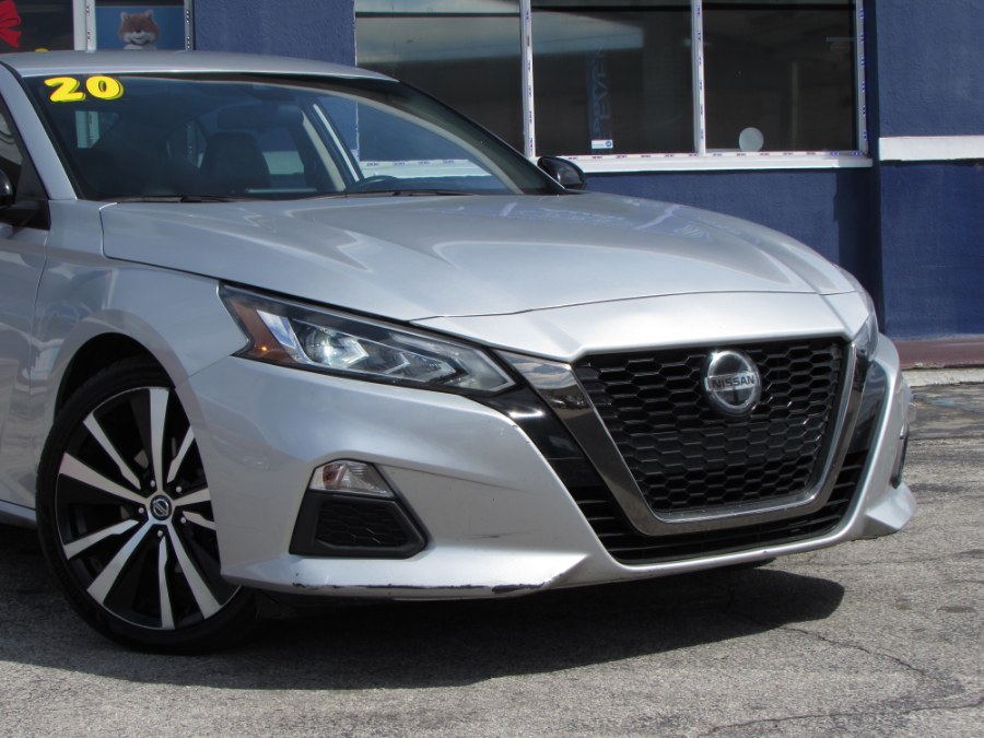 2020 Nissan Altima 2.5 SR Sedan, available for sale in Orlando, Florida | VIP Auto Enterprise, Inc. Orlando, Florida 2020 Nissan Altima 2.5 SR Sedan, available for sale in Orlando, Florida | VIP Auto Enterprise, Inc. Orlando, Florida