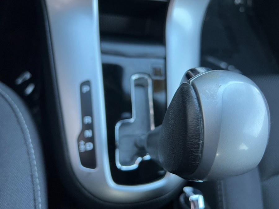 2014 Chevrolet Cruze 4dr Sdn Auto 1LT, available for sale in Bristol, Connecticut | Bristol Auto Center LLC. Bristol, Connecticut 2014 Chevrolet Cruze 4dr Sdn Auto 1LT, available for sale in Bristol, Connecticut | Bristol Auto Center LLC. Bristol, Connecticut