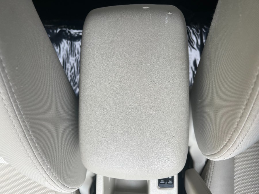 2013 Subaru XV Crosstrek 5dr Auto 2.0i Premium, available for sale in Bristol, Connecticut | Bristol Auto Center LLC. Bristol, Connecticut 2013 Subaru XV Crosstrek 5dr Auto 2.0i Premium, available for sale in Bristol, Connecticut | Bristol Auto Center LLC. Bristol, Connecticut