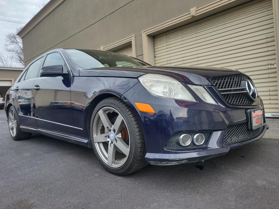 2010 Mercedes-Benz E-Class 4dr Sdn E 350 Luxury 4MATIC, available for sale in Wantagh, New York | Alpine Motors Inc. Wantagh, New York 2010 Mercedes-Benz E-Class 4dr Sdn E 350 Luxury 4MATIC, available for sale in Wantagh, New York | Alpine Motors Inc. Wantagh, New York