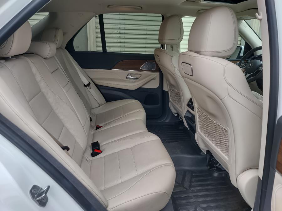 2020 Mercedes-Benz GLE GLE 350 4MATIC SUV, available for sale in Wantagh, New York | Alpine Motors Inc. Wantagh, New York 2020 Mercedes-Benz GLE GLE 350 4MATIC SUV, available for sale in Wantagh, New York | Alpine Motors Inc. Wantagh, New York