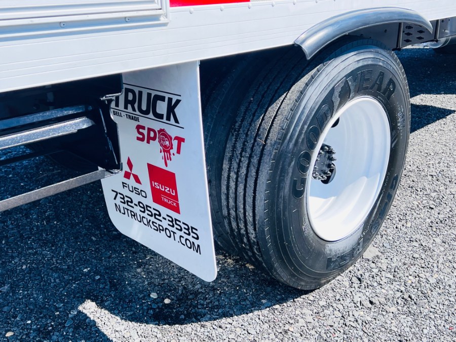 2003 GMC CC6500 UTILITY BODY + LOW MILES + PRE EMISSIONS + NO CDL, available for sale in South Amboy, New Jersey | NJ Truck Spot. South Amboy, New Jersey 2003 GMC CC6500 UTILITY BODY + LOW MILES + PRE EMISSIONS + NO CDL, available for sale in South Amboy, New Jersey | NJ Truck Spot. South Amboy, New Jersey