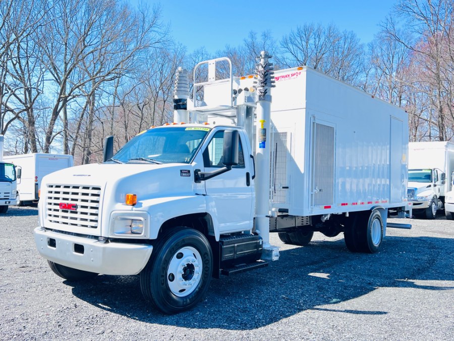 2003 GMC CC6500 UTILITY BODY + LOW MILES + PRE EMISSIONS + NO CDL, available for sale in South Amboy, New Jersey | NJ Truck Spot. South Amboy, New Jersey 2003 GMC CC6500 UTILITY BODY + LOW MILES + PRE EMISSIONS + NO CDL, available for sale in South Amboy, New Jersey | NJ Truck Spot. South Amboy, New Jersey