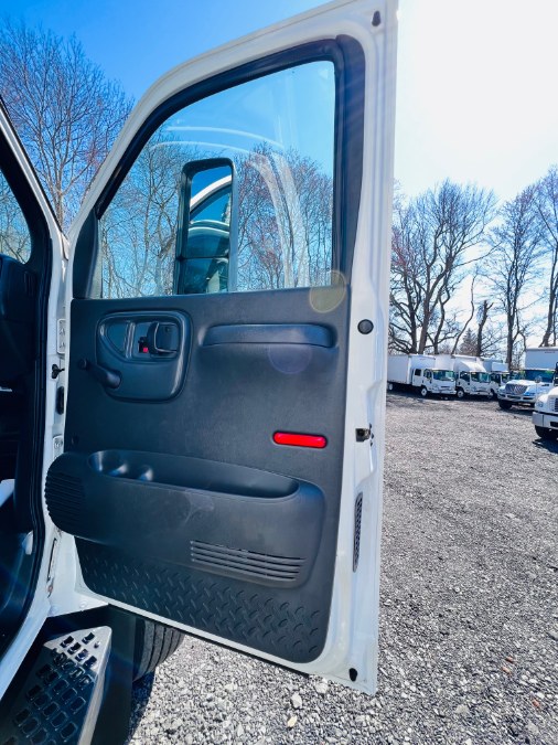 2003 GMC CC6500 UTILITY BODY + LOW MILES + PRE EMISSIONS + NO CDL, available for sale in South Amboy, New Jersey | NJ Truck Spot. South Amboy, New Jersey 2003 GMC CC6500 UTILITY BODY + LOW MILES + PRE EMISSIONS + NO CDL, available for sale in South Amboy, New Jersey | NJ Truck Spot. South Amboy, New Jersey