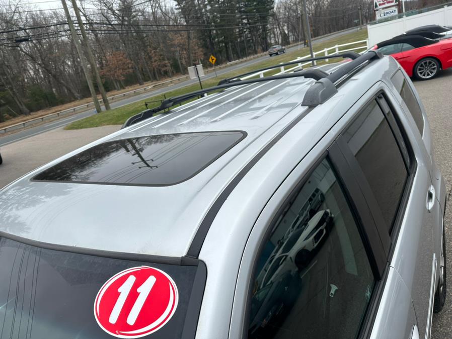 2011 Honda Pilot 4WD 4dr Touring w/RES & Navi, available for sale in South Windsor, Connecticut | Mike And Tony Auto Sales, Inc. South Windsor, Connecticut 2011 Honda Pilot 4WD 4dr Touring w/RES & Navi, available for sale in South Windsor, Connecticut | Mike And Tony Auto Sales, Inc. South Windsor, Connecticut