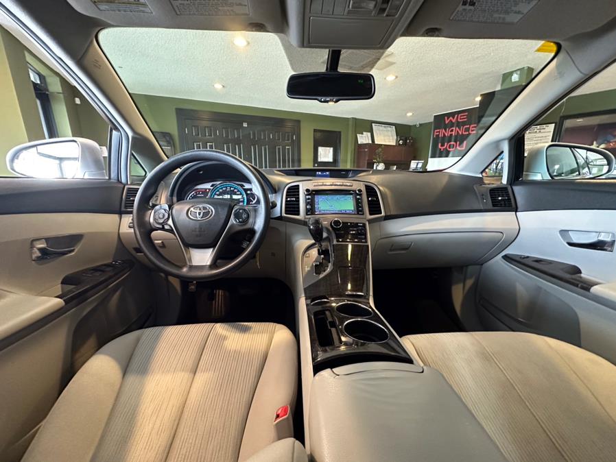 2014 Toyota Venza 4dr Wgn I4 AWD LE (Natl), available for sale in West Hartford, Connecticut | AutoMax. West Hartford, Connecticut 2014 Toyota Venza 4dr Wgn I4 AWD LE (Natl), available for sale in West Hartford, Connecticut | AutoMax. West Hartford, Connecticut