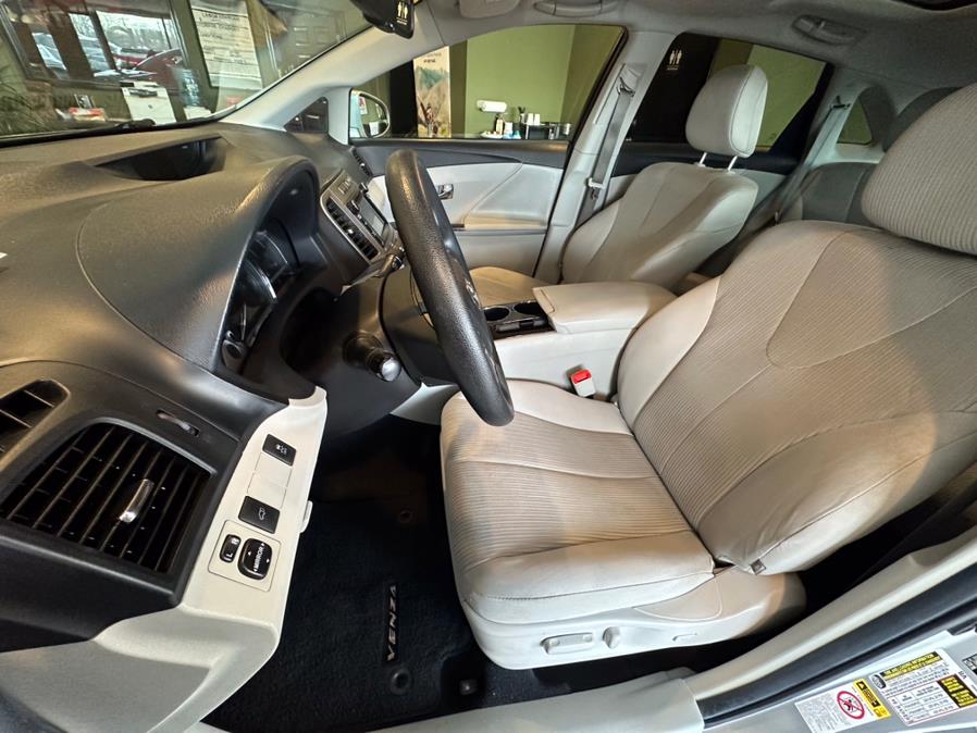 2014 Toyota Venza 4dr Wgn I4 AWD LE (Natl), available for sale in West Hartford, Connecticut | AutoMax. West Hartford, Connecticut 2014 Toyota Venza 4dr Wgn I4 AWD LE (Natl), available for sale in West Hartford, Connecticut | AutoMax. West Hartford, Connecticut