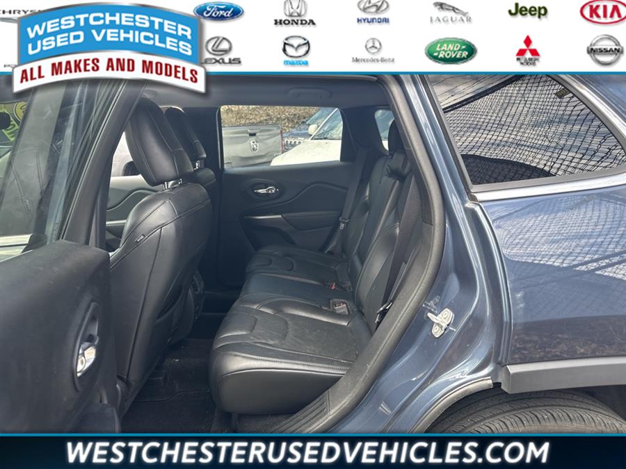 2020 Jeep Cherokee Limited, available for sale in White Plains, New York | Westchester Used Vehicles. White Plains, New York 2020 Jeep Cherokee Limited, available for sale in White Plains, New York | Westchester Used Vehicles. White Plains, New York